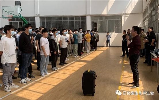 dc1a70b4b2efb2cd57f2813eae11b4d8