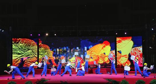 clip_image004.jpg 2Q3A5714-01